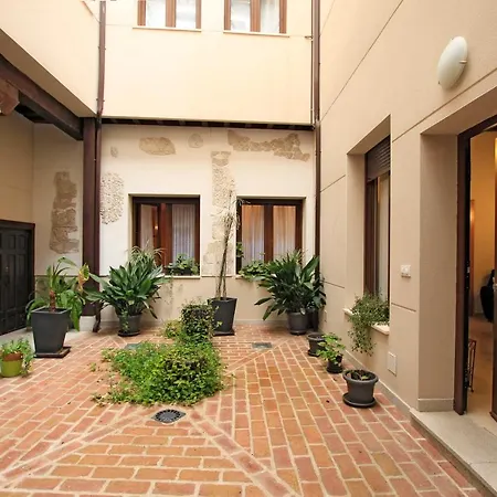 El Encanto De Alfileritos Apartment