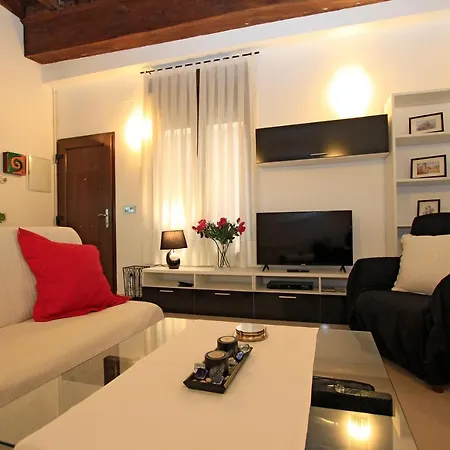 El Encanto De Alfileritos Apartment Toledo